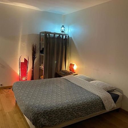 Appartement 35 M2 Creteil L Echat Exteriör bild