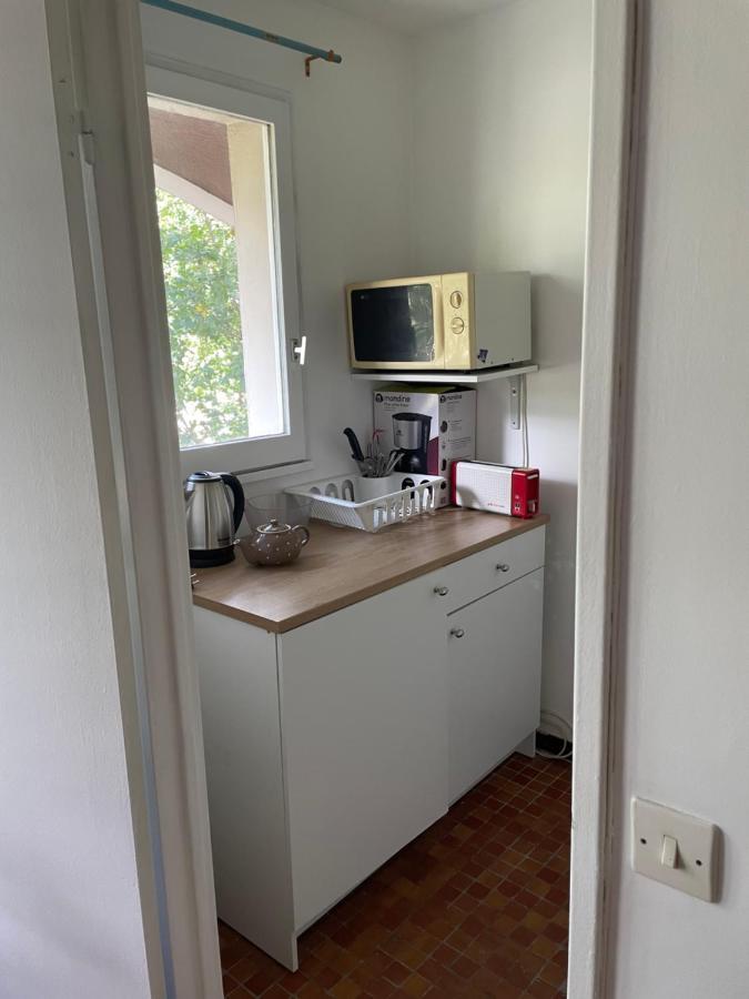 Appartement 35 M2 Creteil L Echat Exteriör bild